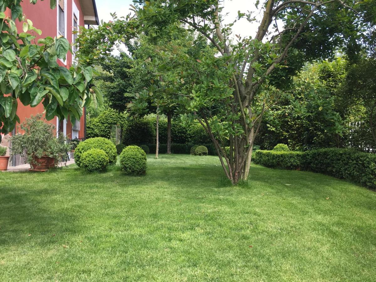 House&Garden Apartment ซานโดนาโต มีลาเนเซ ภายนอก รูปภาพ