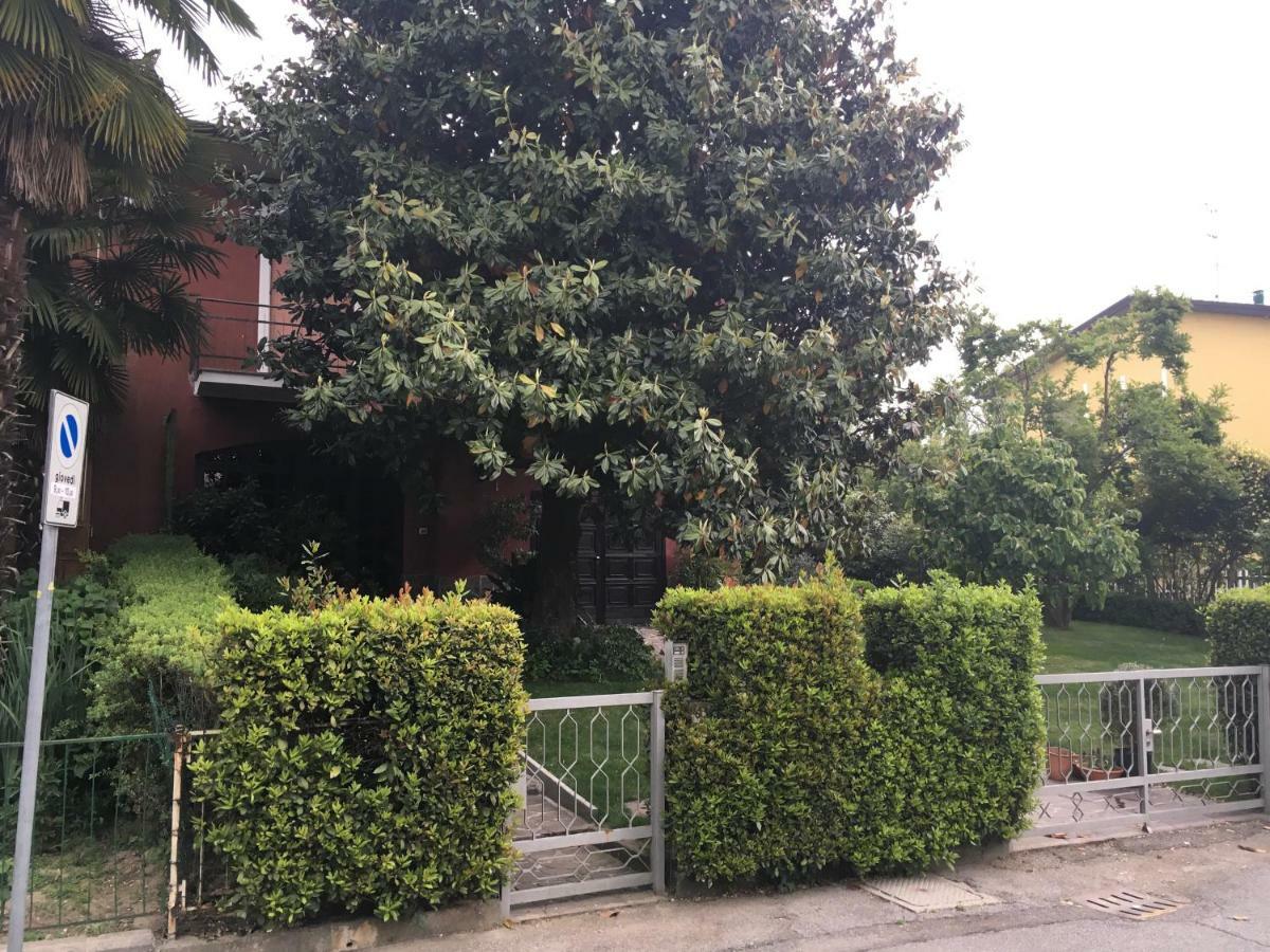 House&Garden Apartment ซานโดนาโต มีลาเนเซ ภายนอก รูปภาพ